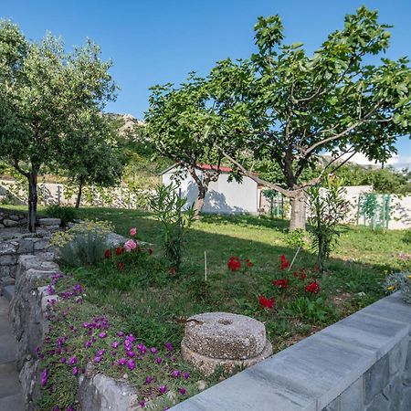 Villa Carmen Draga Bašćanska Esterno foto