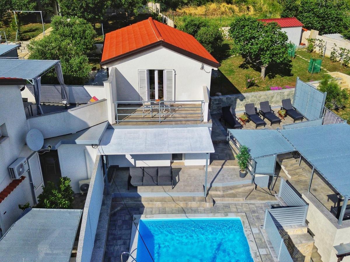Villa Carmen Draga Bašćanska Esterno foto