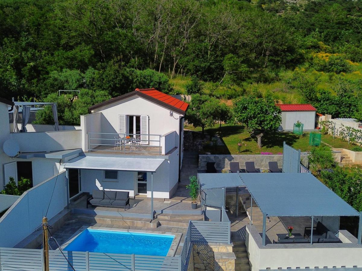 Villa Carmen Draga Bašćanska Esterno foto
