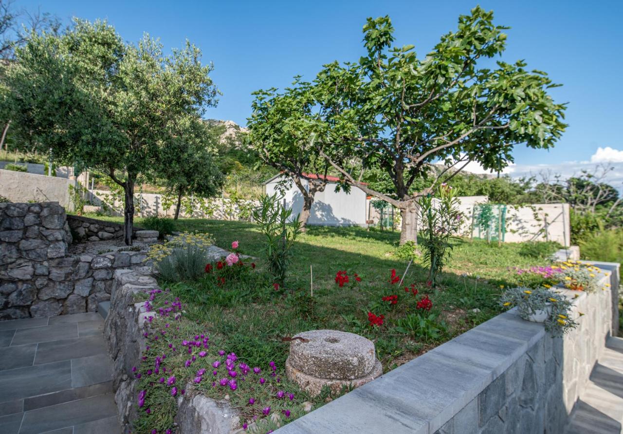 Villa Carmen Draga Bašćanska Esterno foto